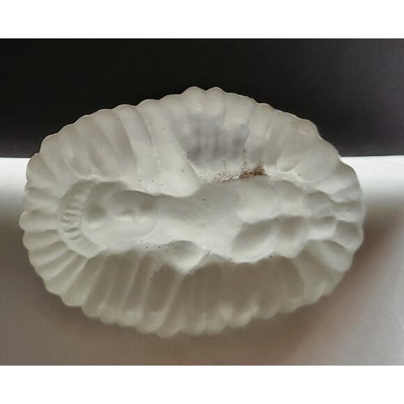 Vintage Nativity Set Frosted Glass 6 Pc Miniature Nativity No Box Approx 3" GC - Picture 12 of 13